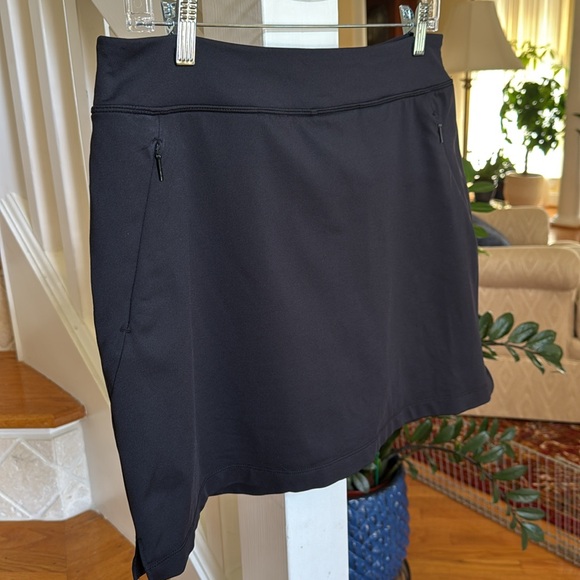 Tommy Bahama Skort, Aubrey IslandZone Skort, Black, Medium - Picture 6 of 11